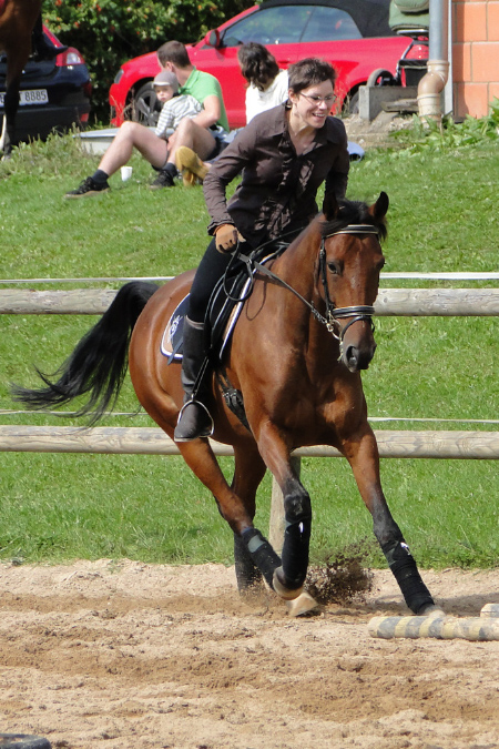 Yvonne-M6